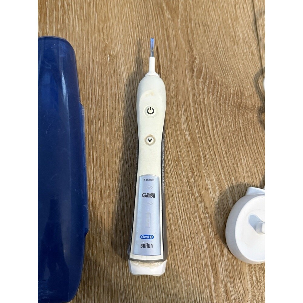 Used - Oral-B Braun 3764 Electric Toothbrush Bluetooth